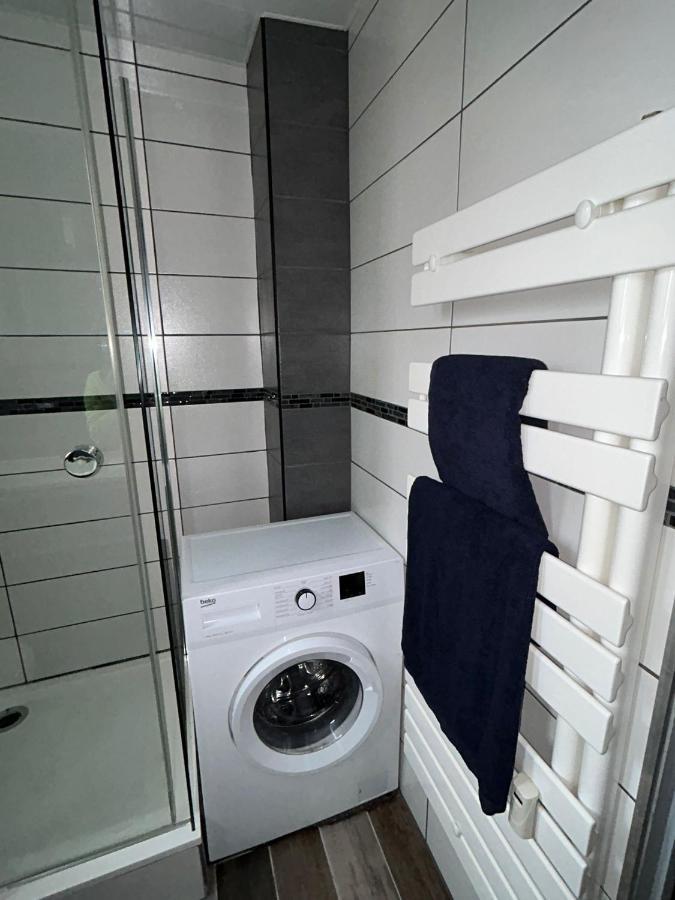 Appartement Jolie Vue Wifi Besançon Esterno foto