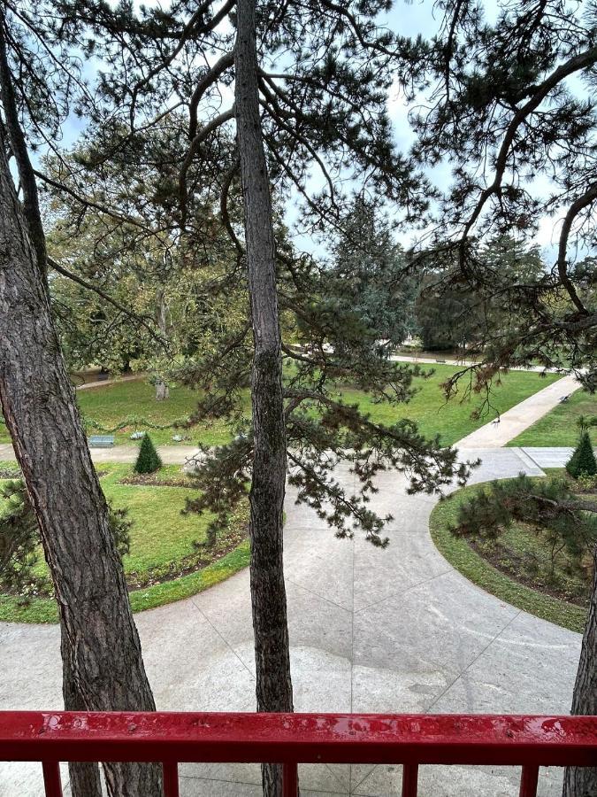 Appartement Jolie Vue Wifi Besançon Esterno foto