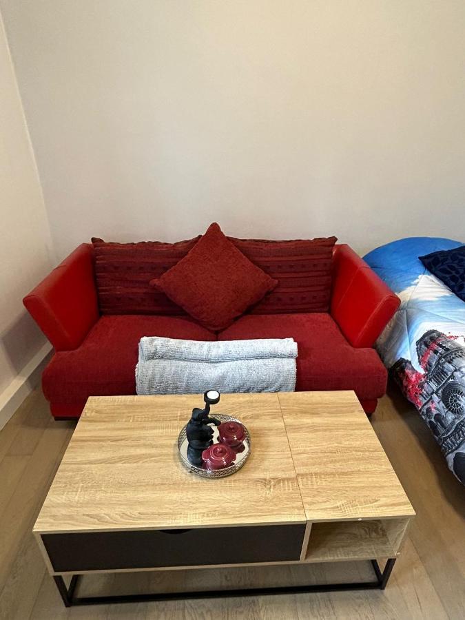 Appartement Jolie Vue Wifi Besançon Esterno foto