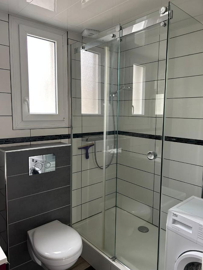 Appartement Jolie Vue Wifi Besançon Esterno foto