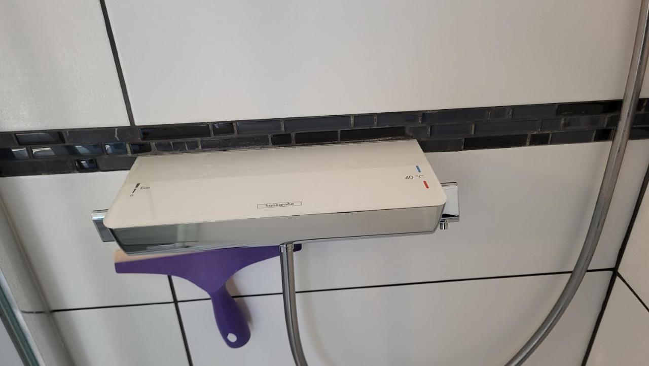 Appartement Jolie Vue Wifi Besançon Esterno foto