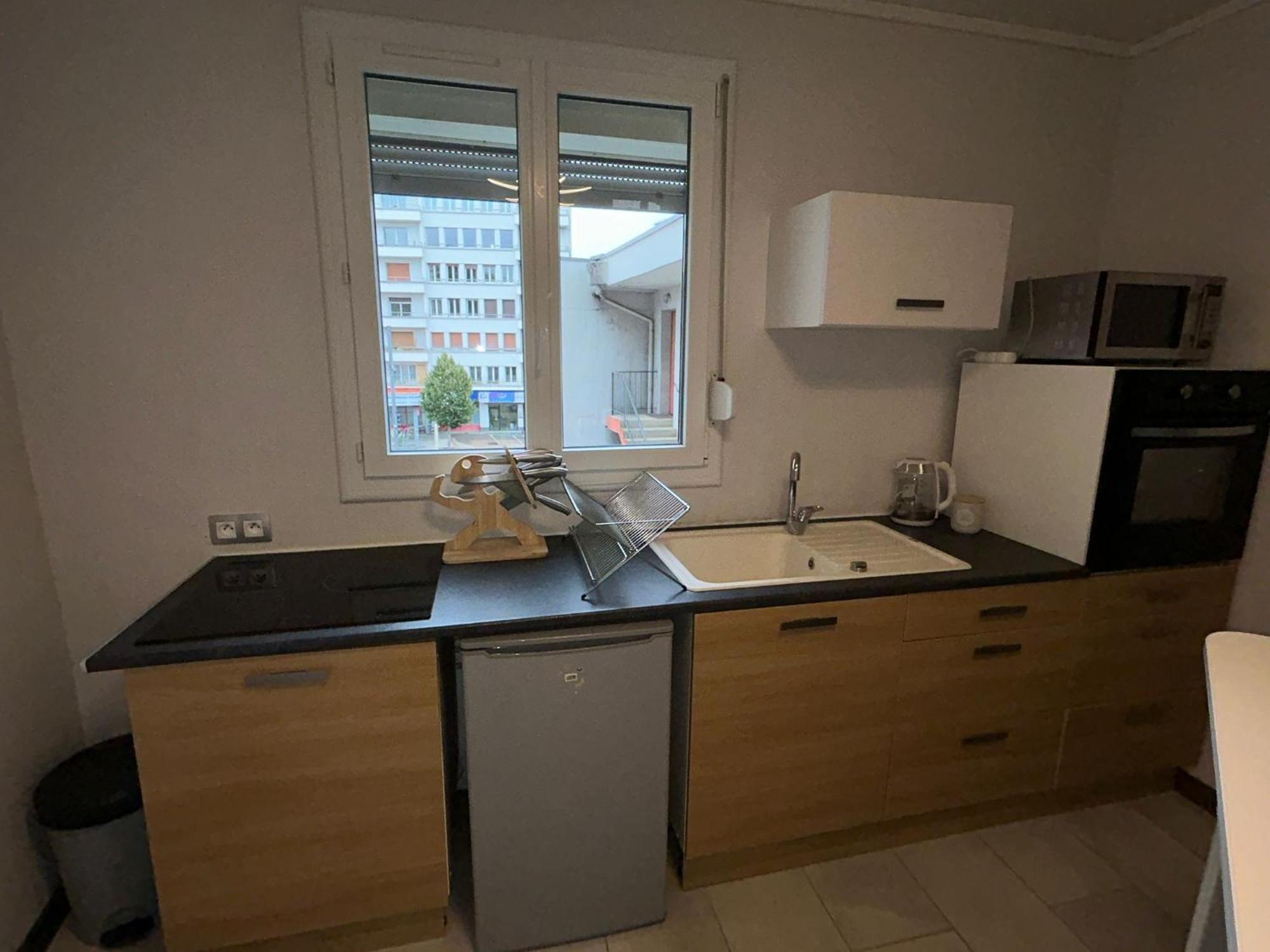 Appartement Jolie Vue Wifi Besançon Esterno foto